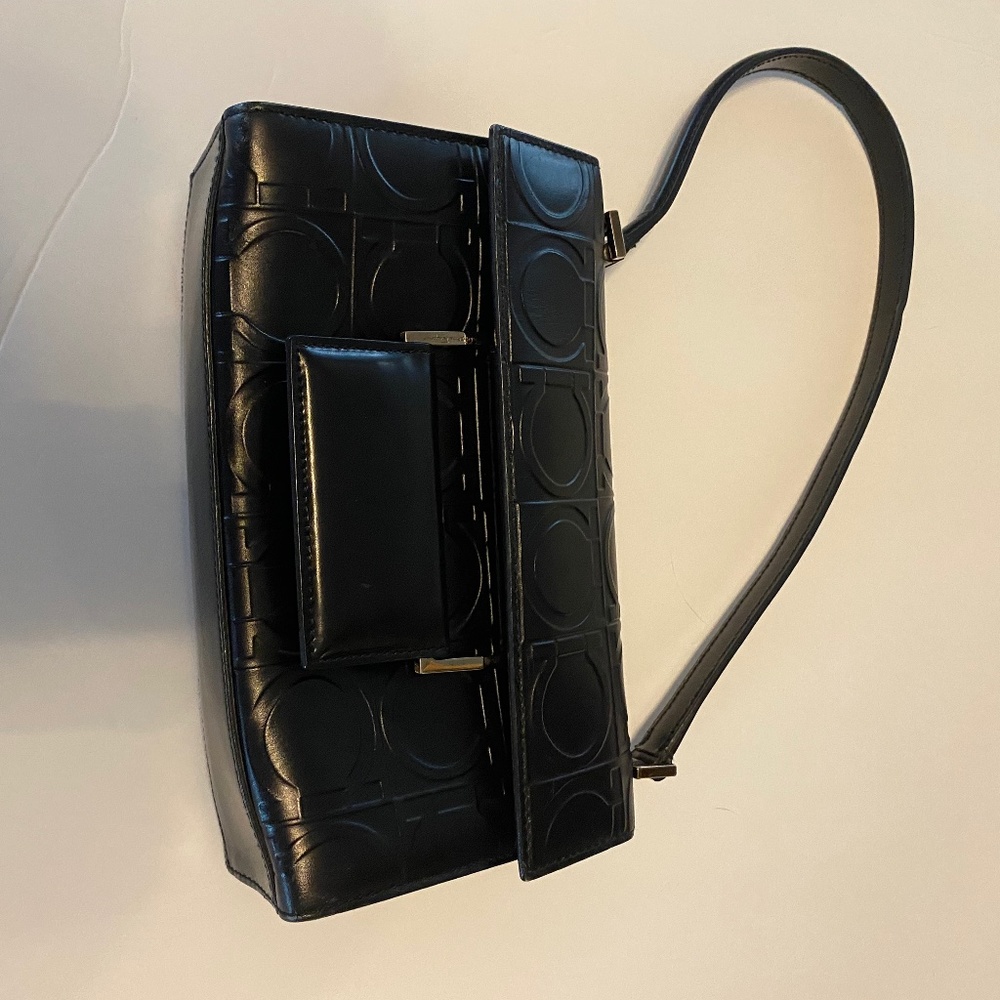 Ferragamo Adorable Black Purse Made in Italy